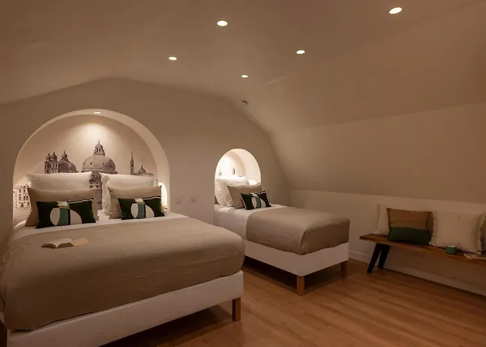 Wonderful Apartments In The Center Of Paris